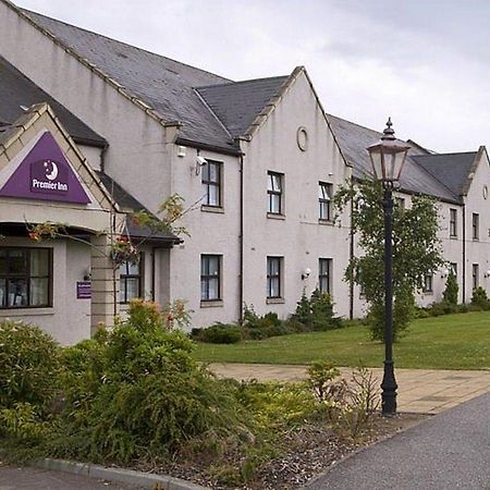 Premier Inn Elgin Exterior foto